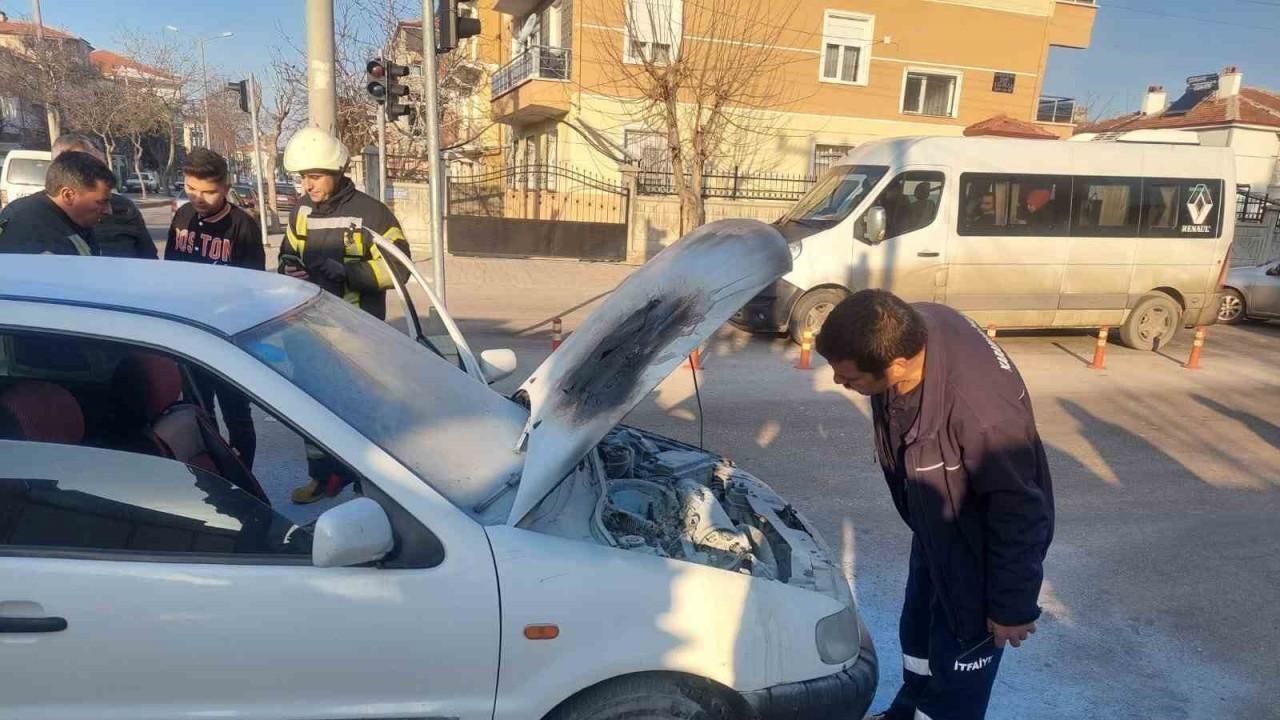 Karaman’da otomobil yangını