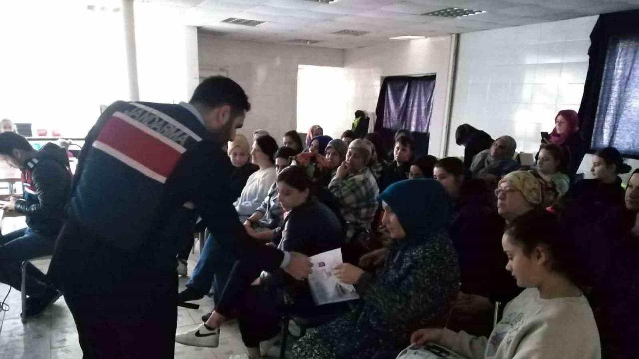 Sinop’ta “En İyi Narkotik Polisi Anne” eğitimi