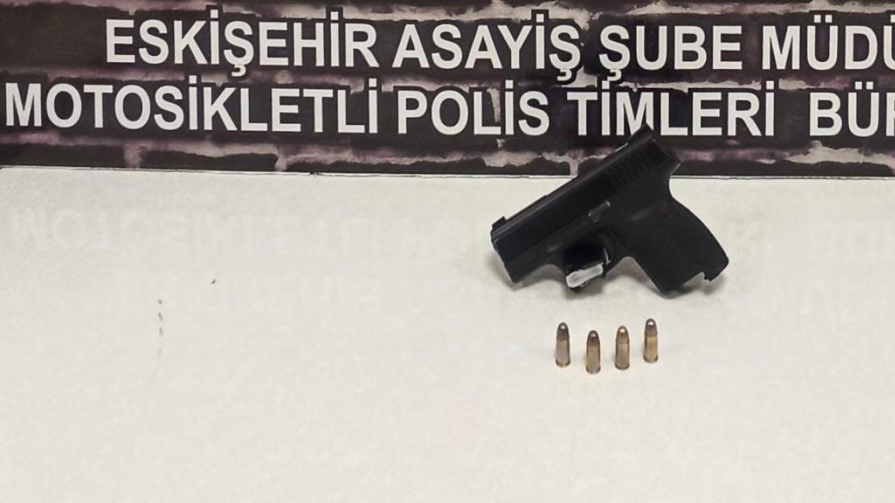 Aranması olan 16 kişi ve hapis cezası bulunan 4 şahıs yakalandı