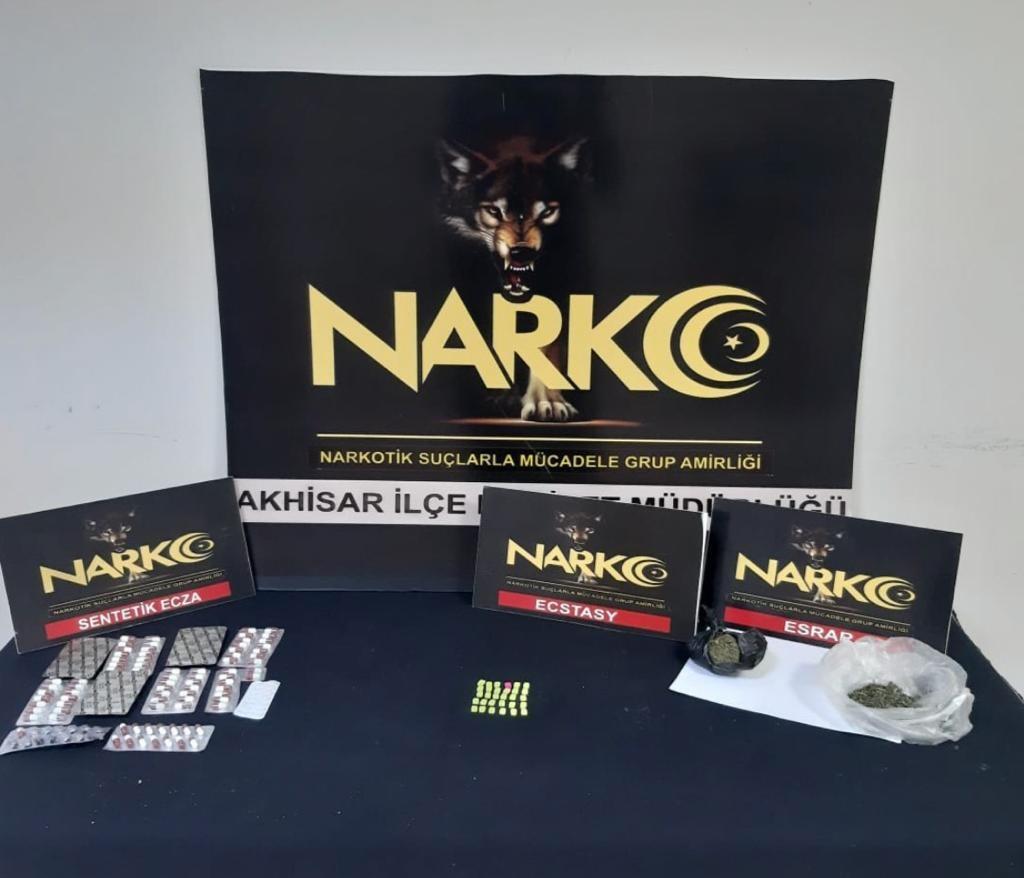 Şüpheli şahsın evinden uyuşturucu çıktı