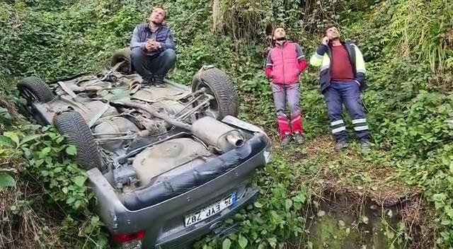 Rize’de şarampole yuvarlandı! 73 yaşındaki sürücü yaralandı