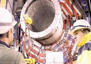 CERN, Büyük Patlamayı Yeniden Oluşturacak Dev Çarpışmaya Hazırlanıyor