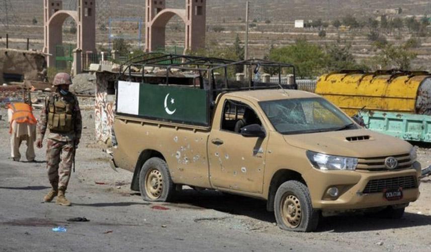 Pakistan'da intihar saldırısı: 9 kişi hayatını kaybetti