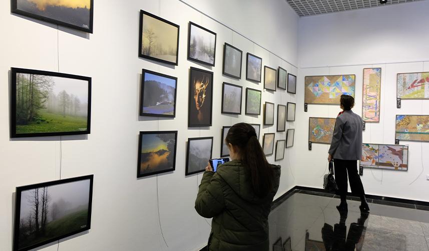 Gümüşhane’de ’04.17’ Karma Sergisi’nin bütün geliri depremzedelere aktarılacak