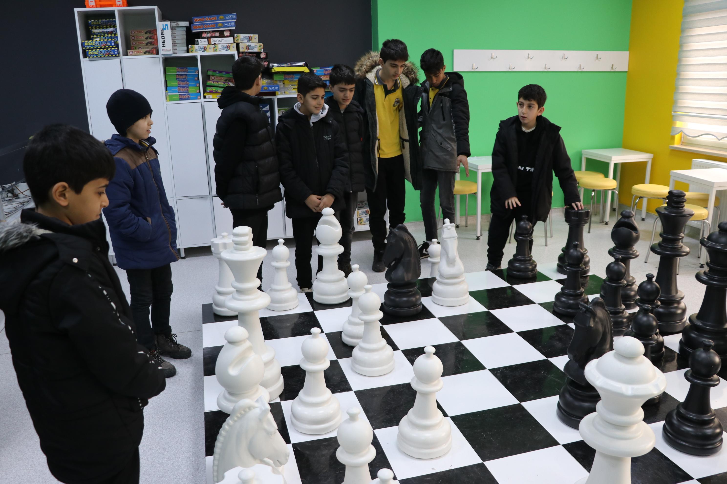 Bayburt'ta depremzede öğrenciler için etkinlik düzenlendi