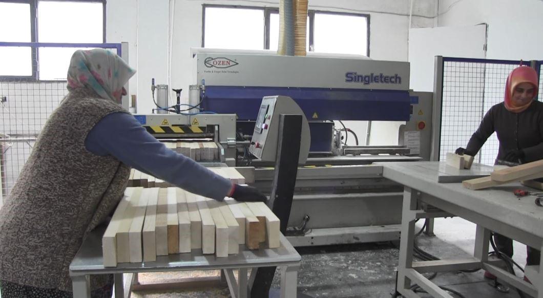 Artvin'de kadınların ürettiği keresteler Avrupa ve Ortadoğu ülkelerine ihraç ediliyor