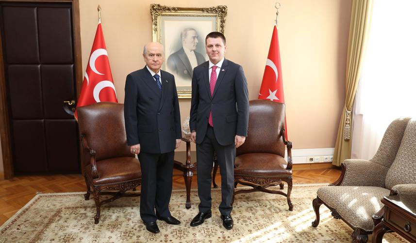 MHP Trabzon Milletvekili adayı Yavuz Tellioğlu kimdir?