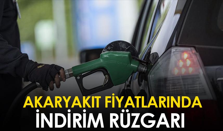 Bu gece benzine büyük indirim geliyor: 90 kuruşluk düşüş yolda