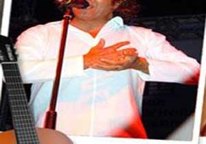 Ünlü sanatçı dolandırıcı mı?