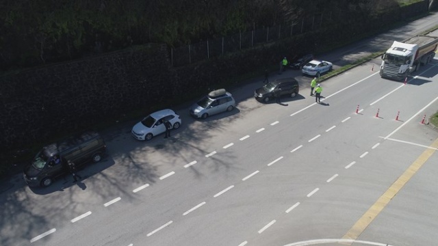Trabzon'da şehir giriş çıkışlarında kontrol noktaları oluşturuldu!