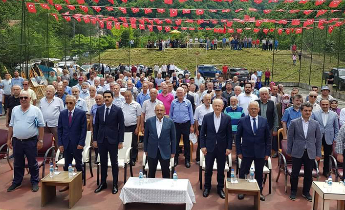 Köprübaşı Beşköy'deki selde hayatını kaybedenler anıldı