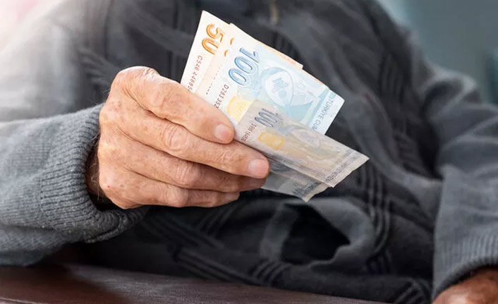 Yaşlı aylığı, engelli maaşı, evde bakım parası… O ödemeler de yükseldi!