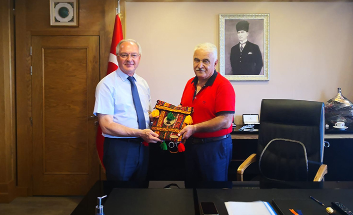 Tonya’dan Avrasya’ya ziyaret