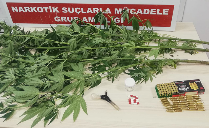 Çarşamba’da uyuşturucu operasyonu: Kenevir ve mühimmat ele geçirildi