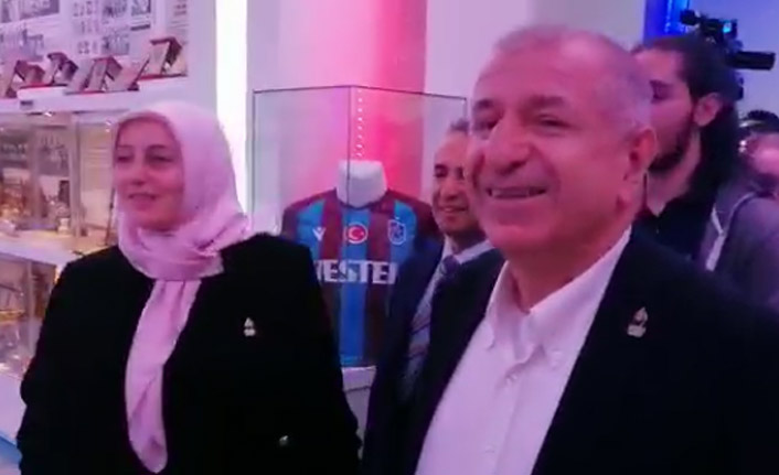 Ümit Özdağ Trabzonspor Müzesini ziyaret etti