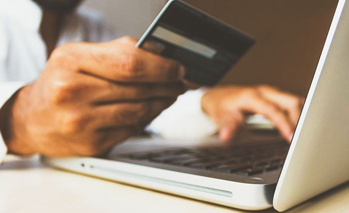 İnternet alışverişlerinde yeni dönem! O ürünlerde koşulsuz iade hakkı kalktı