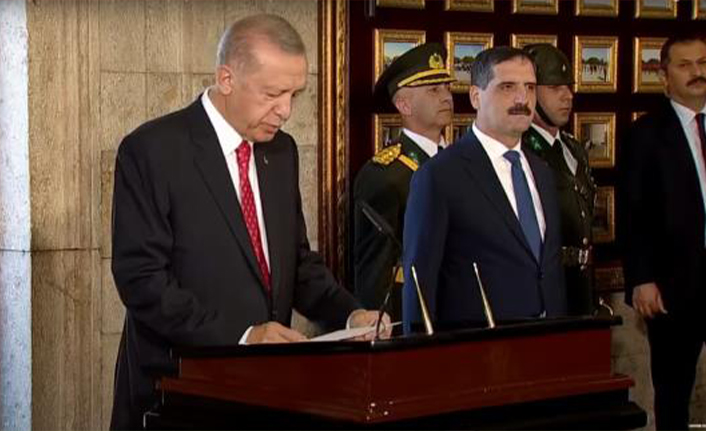 Cumhurbaşkanı Erdoğan Anıtkabir Özel Defteri'ne ne yazdı? İşte merak edilenler...