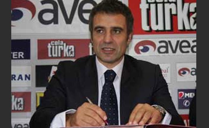 Ersun Yanal imzayı attı