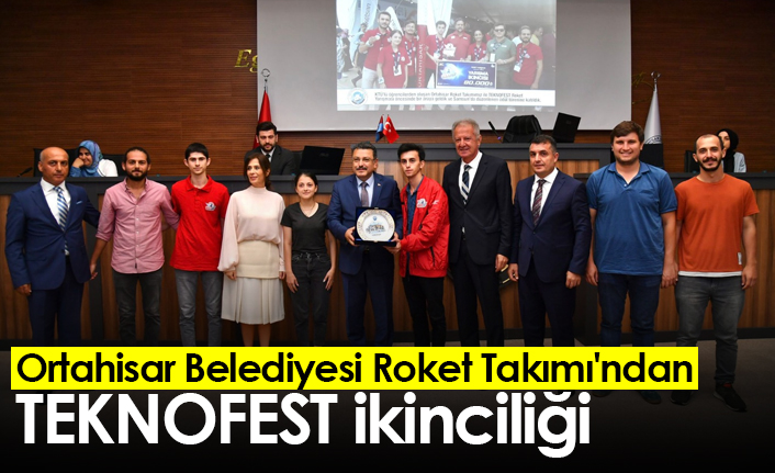 Ortahisar Belediyesi Roket Takımı'ndan TEKNOFEST ikinciliği