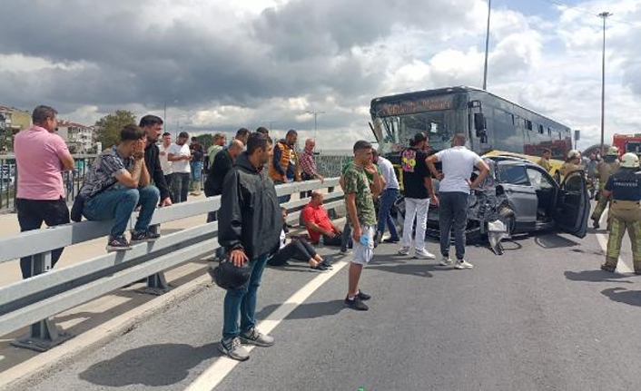 İETT otobüsü 7 araca çarptı! 14 yaralı