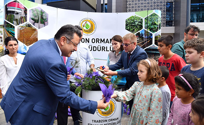 Çocuk Oyunları Şenliği’nde doyasıya eğlendiler