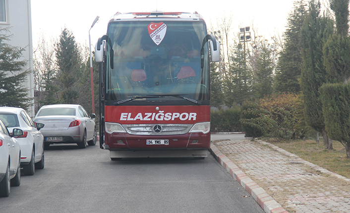 Yomraspor'un rakibi Elazığspor Trabzon'a gelecek