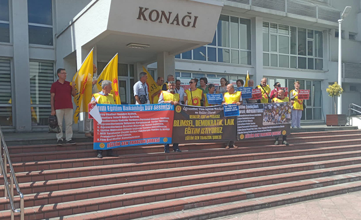 Eğitim Sen'den Trabzon'da basın açıklaması! Taleplerini böyle sıraladılar