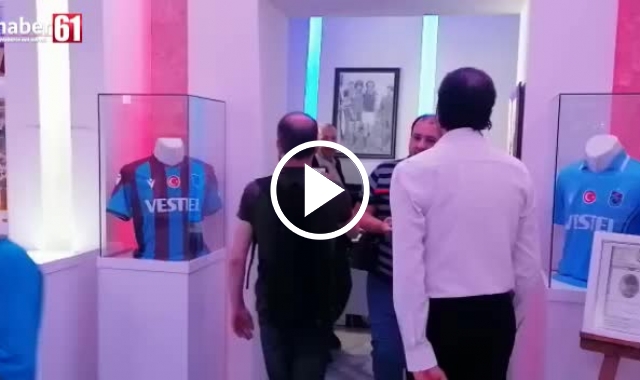 Ümit Özdağ Trabzonspor Müzesini ziyaret etti. Video Haber