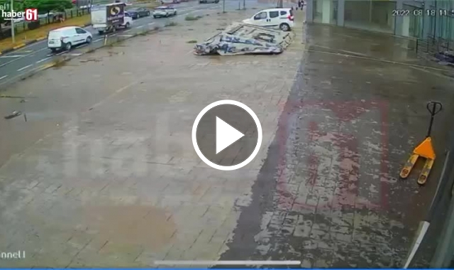 Trabzon'da 6 aracın karıştığı kazanın görüntüleri ortaya çıktı. Video Haber