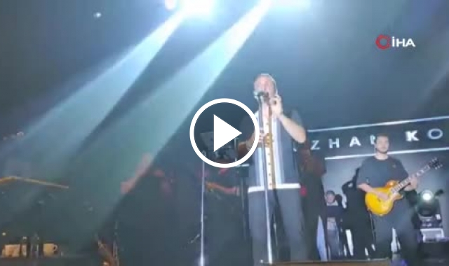 Oğuzhan Koç konseri terk etti, izleyiciler yuhaladı. Video Haber