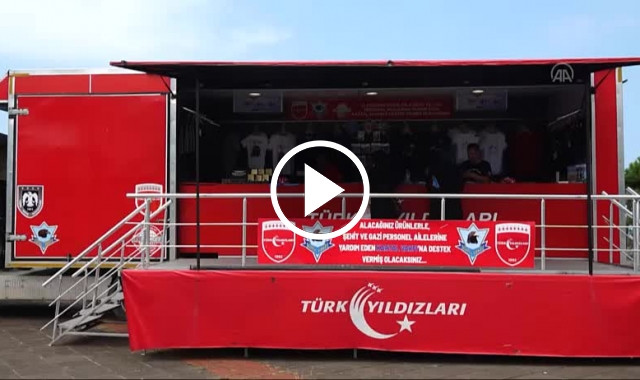 Türk Yıldızları gösteri uçuşu yaptı. Video Haber