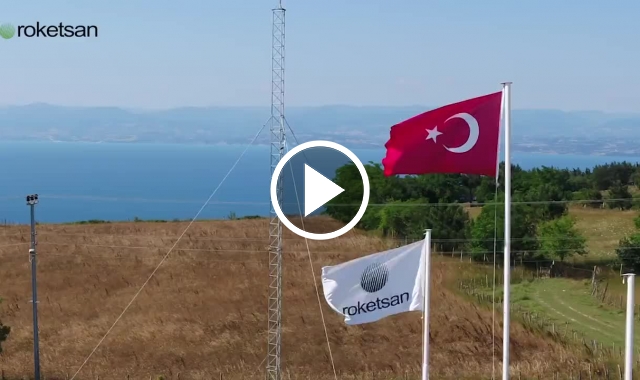 Milli güdümlü mermi Atmaca mobil olarak test edildi. Video Haber