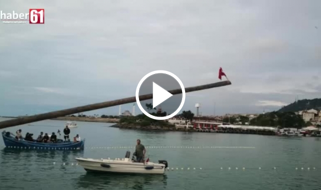 Trabzon'da yağlı direk yarışması yapıldı. Video Haber