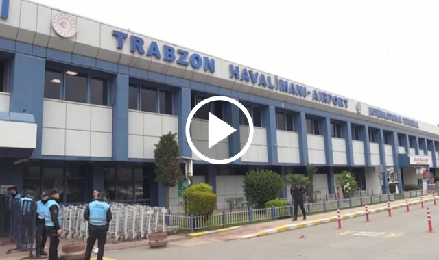 Trabzonspor kupa rövanşı için Kayseri'ye gitti 9 Mayıs 2022. Video Haber
