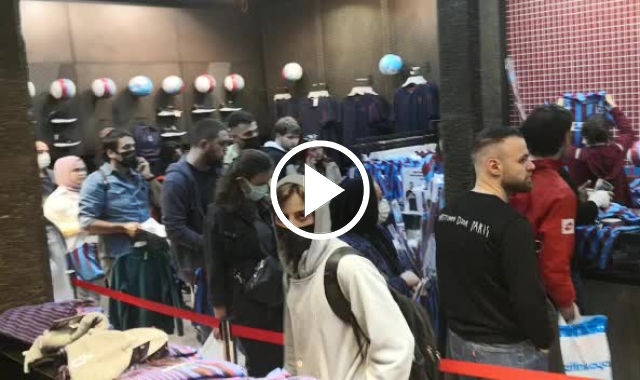 Trabzonspor taraftarı TSClublara akın etti. Video Haber