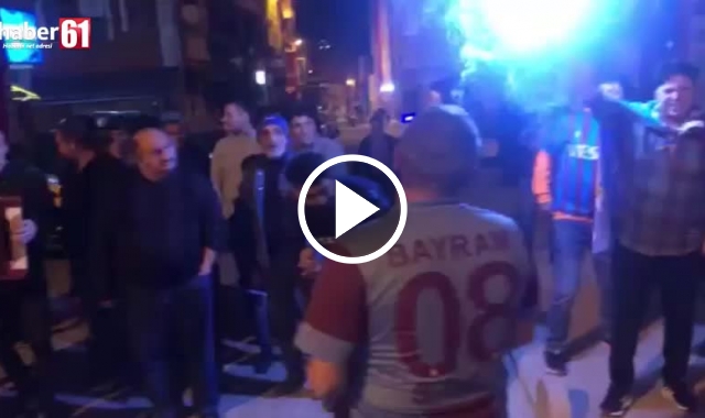 Trabzonspor’un galibiyeti Artvin’de böyle kutlandı. 24.04.2022