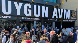 Trabzon'da AVM'de izdiham. Video Haber