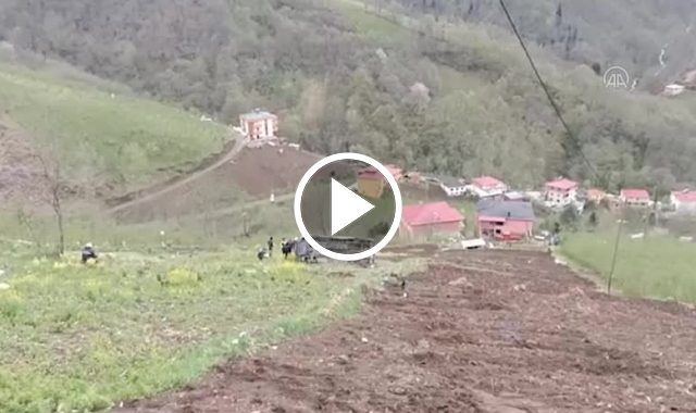 Trabzon'da hasta taşıyan minibüs şarampole yuvarlandı! 4 yaralı. Video Haber