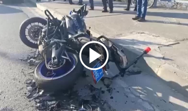 Trabzon’da kaza! Minibüs polise çarptı...Video Haber