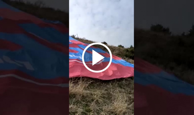 Anifalılardan 61 metrelik Trabzonspor bayrağı. Video Haber