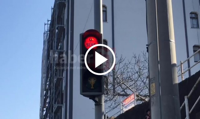 Trabzon'da trafik ışıkları. Video haber.