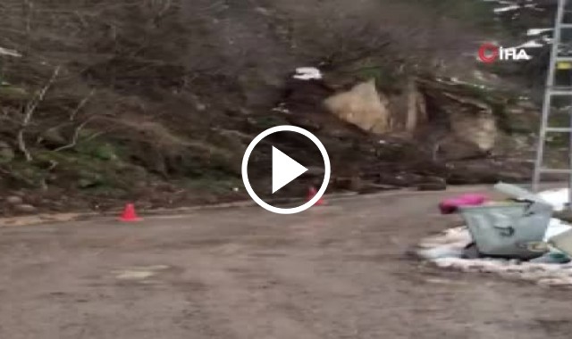 Artvin’de heyelan anı saniye saniye görüntülerdi. Video Haber