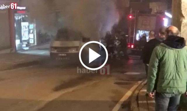 Trabzon'da araç yandı . 09.01.2022 Video Haber