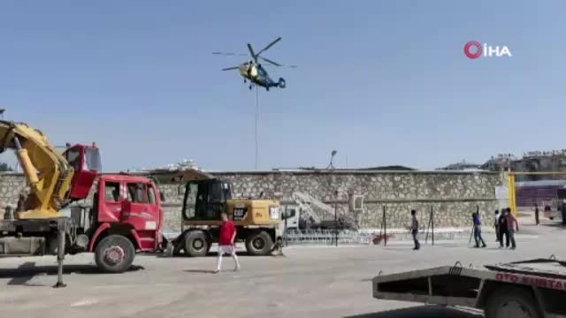 Hatay’da kontrol altına alınan yangın tekrar alevlendi