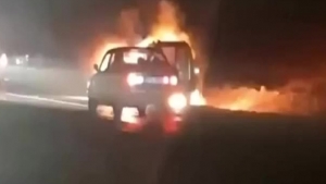 Hafif ticari araç alev alev yandı