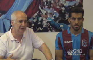 Vahid Amiri Trabzonspor'a imzayı attı!