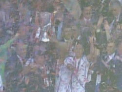 Trabzonlu sokağa döküldü