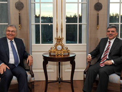 Abdullah Gül, Baykal'ı aradı