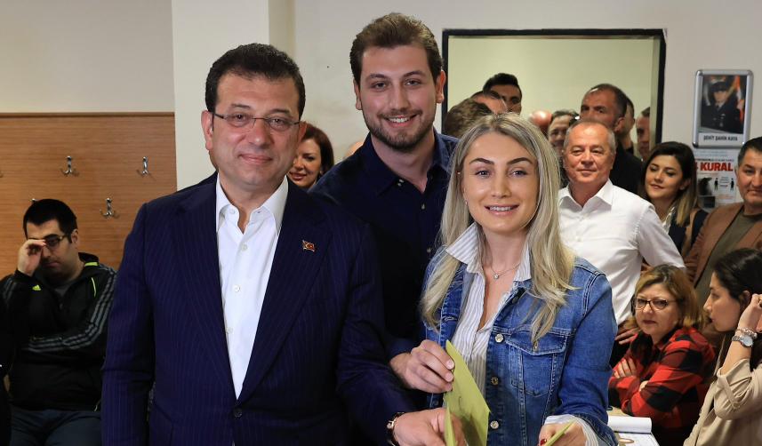 Ekrem İmamoğlu İstanbul'da oyunu kullandı