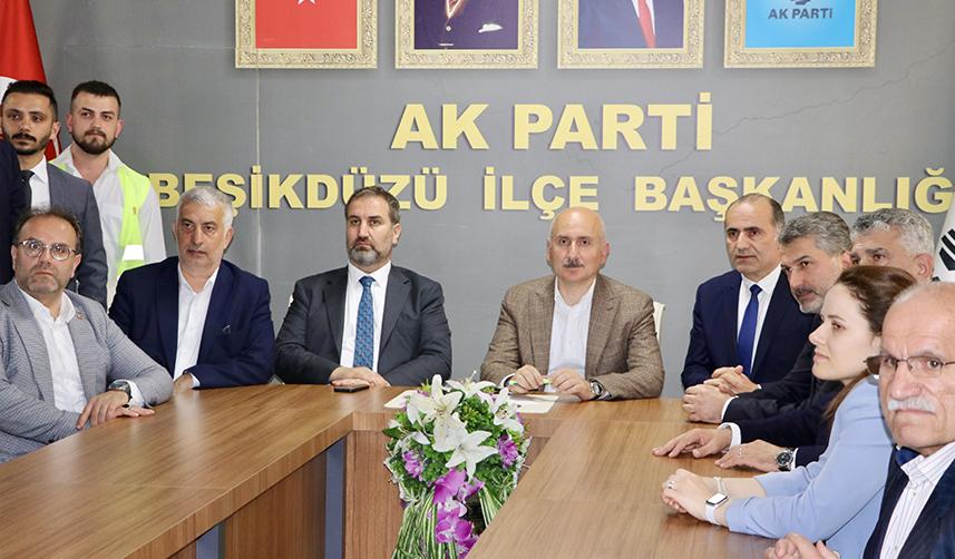 Bakan Karaismailoğlu: Gençlerin gözlerindeki ışıltıyı Türkiye ve dünyaya yaymak görevimiz